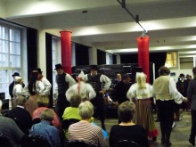 フィンランド暮らしの嫁日記-民族舞踊